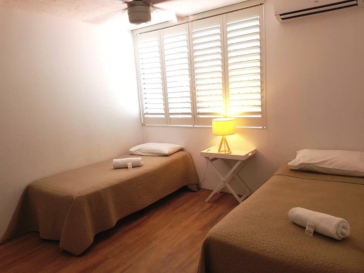 Casablanca Beachfront Apartments Bribie Island North Ngoại thất bức ảnh