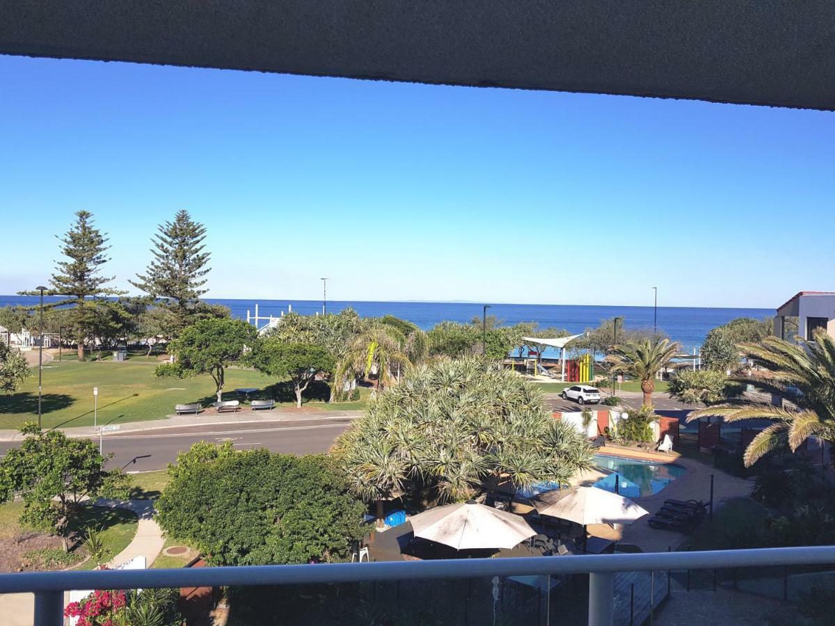 Casablanca Beachfront Apartments Bribie Island North Ngoại thất bức ảnh